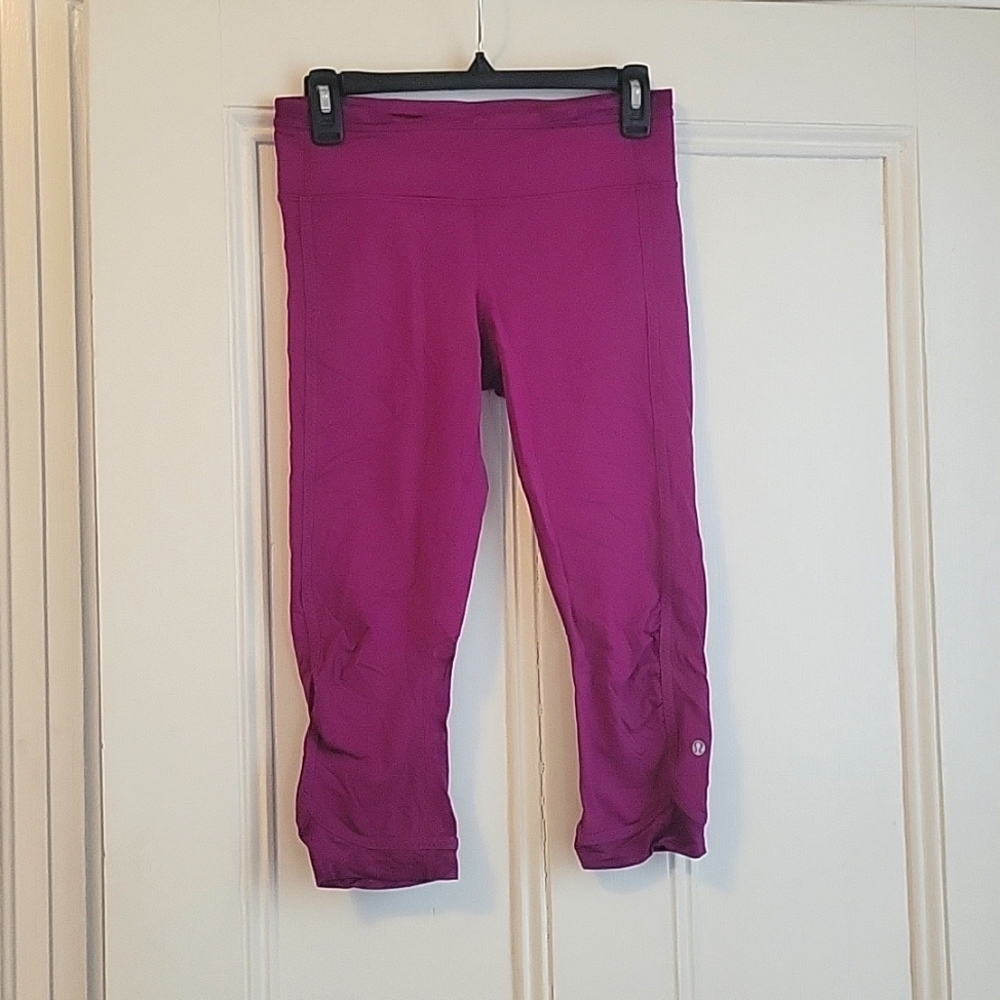 Lululemon cropped leggings